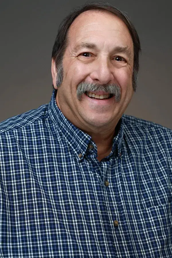 Dr. Elliot Weinstein, MD – Pediatrics provider at Golden Gate Health